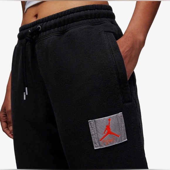 NWT Jordan x Shelflife Women’s Joggers - Picture 13 of 16